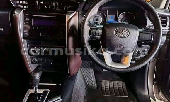 Acheter Occasion Voiture Toyota Fortuner Marron à Harare, Harare Acheter Occasion Voiture Toyota Fortuner Marron à Harare, Harare