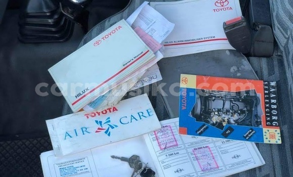 Acheter Occasion Voiture Toyota Hilux Bleu à Beitbridge, Matabeleland South Acheter Occasion Voiture Toyota Hilux Bleu à Beitbridge, Matabeleland South