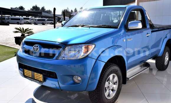 Buy Used Toyota Hilux Blue Car in Beitbridge in Matabeleland South Buy Used Toyota Hilux Blue Car in Beitbridge in Matabeleland South