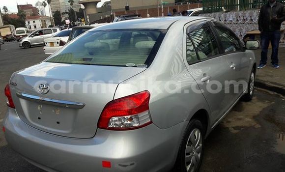 Acheter Occasion Voiture Toyota Belta Gris à Alexandra Park, Harare Acheter Occasion Voiture Toyota Belta Gris à Alexandra Park, Harare
