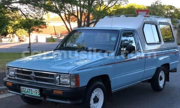 Acheter Occasion Voiture Toyota Hilux Bleu à Beitbridge, Matabeleland South Acheter Occasion Voiture Toyota Hilux Bleu à Beitbridge, Matabeleland South