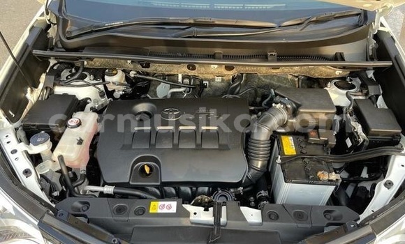 Tenga Tsaru Toyota RAV4 Chena Mota in Beitbridge in Matabeleland South Tenga Tsaru Toyota RAV4 Chena Mota in Beitbridge in Matabeleland South