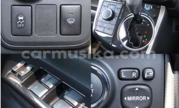 Acheter Occasion Voiture Toyota Wish Noir à Beitbridge, Matabeleland South Acheter Occasion Voiture Toyota Wish Noir à Beitbridge, Matabeleland South