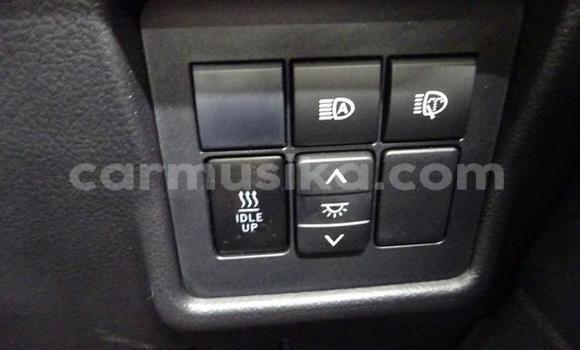 Acheter Occasion Voiture Toyota Land Cruiser Prado Blanc à Beitbridge, Matabeleland South Acheter Occasion Voiture Toyota Land Cruiser Prado Blanc à Beitbridge, Matabeleland South