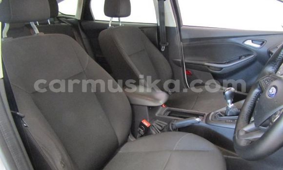 Buy Used Ford Focus White Car in Beitbridge in Matabeleland South Buy Used Ford Focus White Car in Beitbridge in Matabeleland South