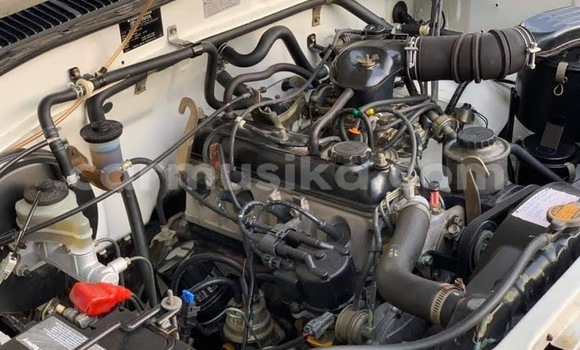 Tenga Tsaru Toyota Venza Chena Mota in Beitbridge in Matabeleland South Tenga Tsaru Toyota Venza Chena Mota in Beitbridge in Matabeleland South