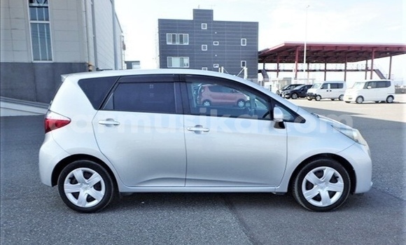 Tenga Tsaru Toyota Ractis Sirivha Mota in Beitbridge in Matabeleland South Tenga Tsaru Toyota Ractis Sirivha Mota in Beitbridge in Matabeleland South