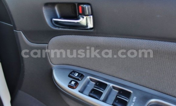 Buy Import Toyota Wish White Car in Beitbridge in Matabeleland South Buy Import Toyota Wish White Car in Beitbridge in Matabeleland South