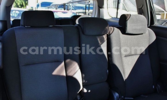 Buy Import Toyota Wish White Car in Beitbridge in Matabeleland South Buy Import Toyota Wish White Car in Beitbridge in Matabeleland South