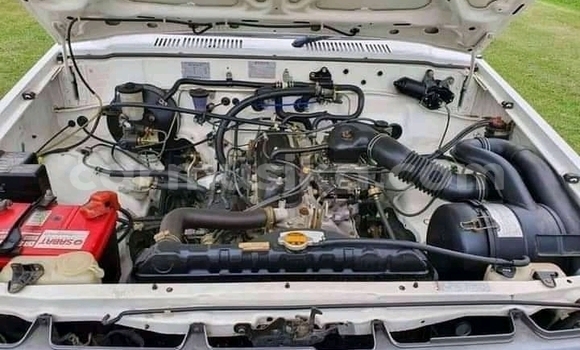 Buy Used Toyota Hilux Other Car in Bulawayo in Bulawayo Buy Used Toyota Hilux Other Car in Bulawayo in Bulawayo