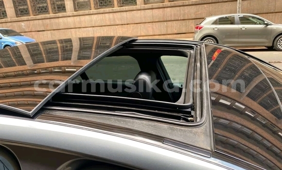 Acheter Occasion Voiture Mercedes-Benz E200 Noir à Bulawayo, Bulawayo Acheter Occasion Voiture Mercedes-Benz E200 Noir à Bulawayo, Bulawayo