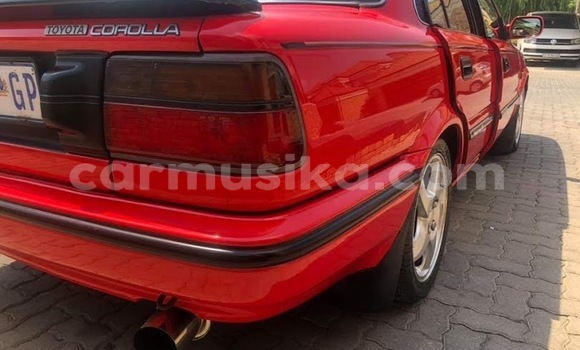 Tenga Tsaru Toyota Corolla Tsvuku Mota in Beitbridge in Matabeleland South Tenga Tsaru Toyota Corolla Tsvuku Mota in Beitbridge in Matabeleland South