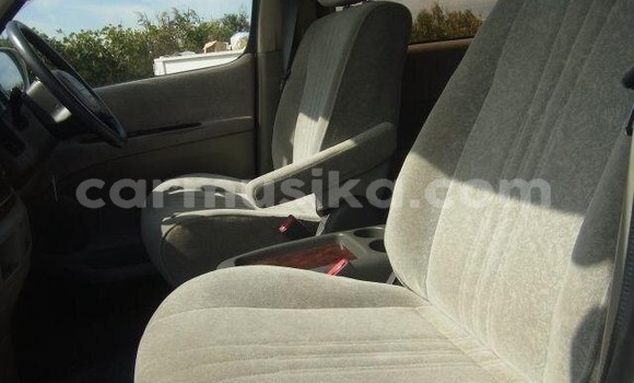 Buy Import Toyota Regius Other Car in Beitbridge in Matabeleland South Buy Import Toyota Regius Other Car in Beitbridge in Matabeleland South