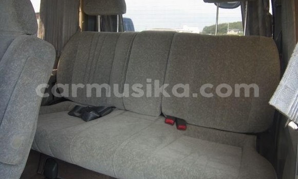 Buy Import Toyota Regius Other Car in Beitbridge in Matabeleland South Buy Import Toyota Regius Other Car in Beitbridge in Matabeleland South