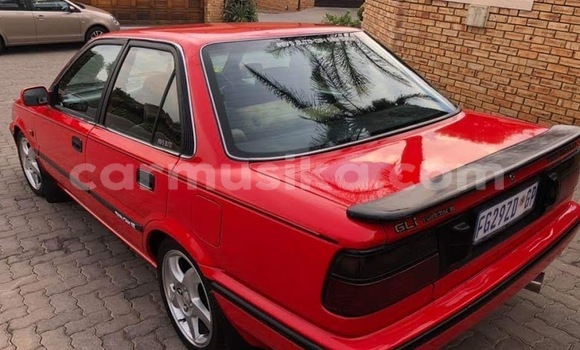 Tenga Tsaru Toyota Corolla Tsvuku Mota in Beitbridge in Matabeleland South Tenga Tsaru Toyota Corolla Tsvuku Mota in Beitbridge in Matabeleland South