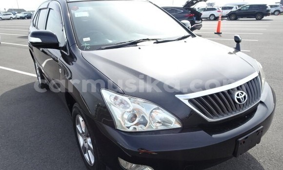 Buy Import Toyota Harrier Black Car in Beitbridge in Matabeleland South Buy Import Toyota Harrier Black Car in Beitbridge in Matabeleland South