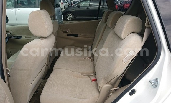 Buy Import Toyota Spacio White Car in Beitbridge in Matabeleland South Buy Import Toyota Spacio White Car in Beitbridge in Matabeleland South