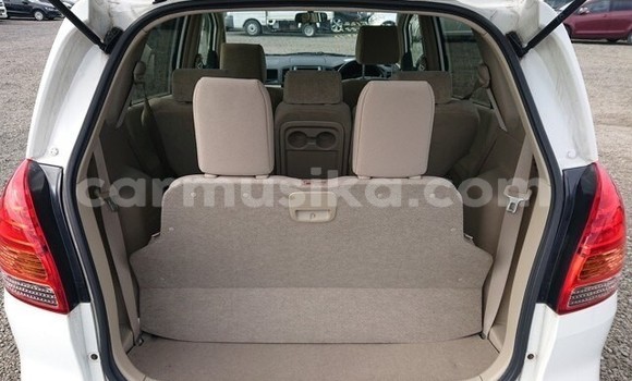 Buy Import Toyota Spacio White Car in Beitbridge in Matabeleland South Buy Import Toyota Spacio White Car in Beitbridge in Matabeleland South