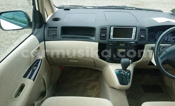 Buy Import Toyota Spacio White Car in Beitbridge in Matabeleland South Buy Import Toyota Spacio White Car in Beitbridge in Matabeleland South