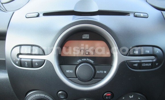 Buy Import Mazda Demio Red Car in Beitbridge in Matabeleland South Buy Import Mazda Demio Red Car in Beitbridge in Matabeleland South