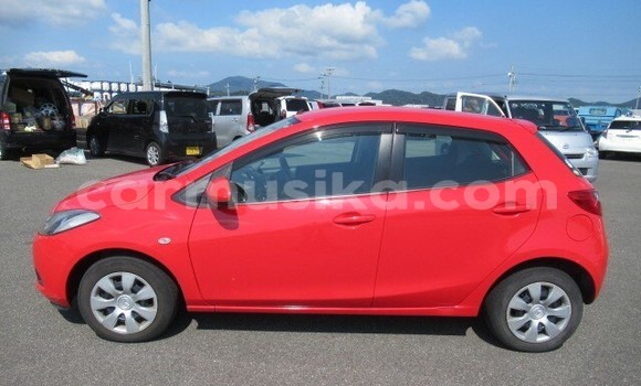 Buy Import Mazda Demio Red Car in Beitbridge in Matabeleland South Buy Import Mazda Demio Red Car in Beitbridge in Matabeleland South