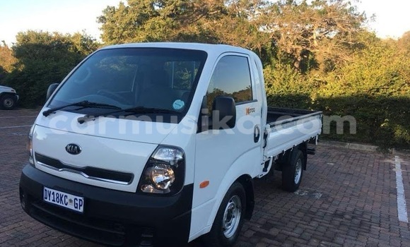 Tenga Tsaru Kia K3 Chena Mota in Beitbridge in Matabeleland South Tenga Tsaru Kia K3 Chena Mota in Beitbridge in Matabeleland South