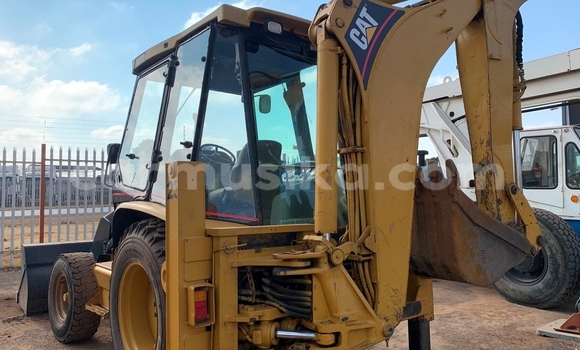 Buy Used Caterpillar 120 Other Truck in Harare in Harare Buy Used Caterpillar 120 Other Truck in Harare in Harare