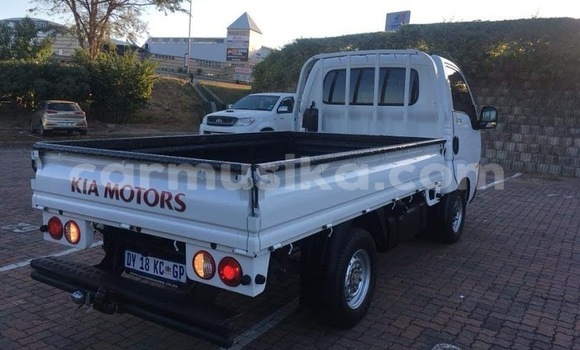 Tenga Tsaru Kia K3 Chena Mota in Beitbridge in Matabeleland South Tenga Tsaru Kia K3 Chena Mota in Beitbridge in Matabeleland South