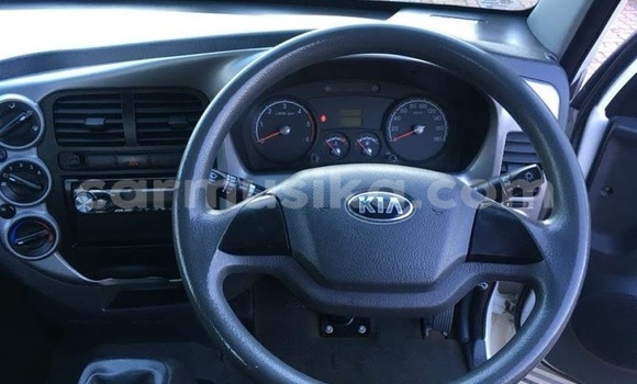 Tenga Tsaru Kia K3 Chena Mota in Beitbridge in Matabeleland South Tenga Tsaru Kia K3 Chena Mota in Beitbridge in Matabeleland South