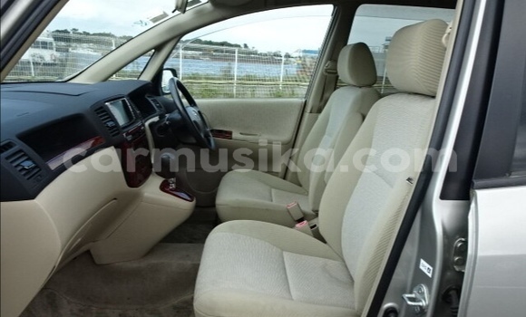 Acheter Occasion Voiture Toyota Corolla Spacio Gris à Beitbridge, Matabeleland South Acheter Occasion Voiture Toyota Corolla Spacio Gris à Beitbridge, Matabeleland South