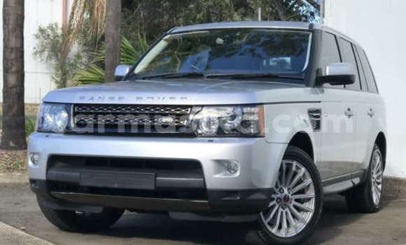Buy New Land Rover Range Rover Silver Car in Alexandra Park in Harare Buy New Land Rover Range Rover Silver Car in Alexandra Park in Harare