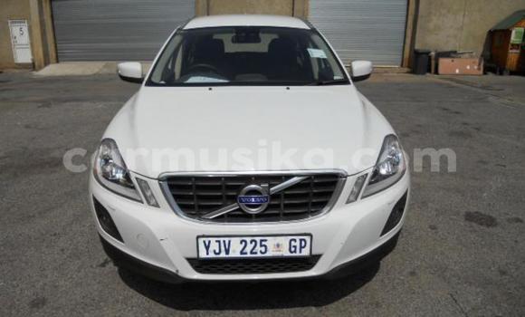 Buy Used Volvo XC60 White Car in Harare in Harare Buy Used Volvo XC60 White Car in Harare in Harare