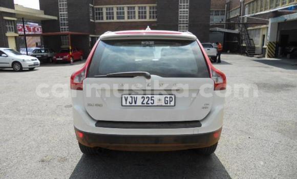 Buy Used Volvo XC60 White Car in Harare in Harare Buy Used Volvo XC60 White Car in Harare in Harare