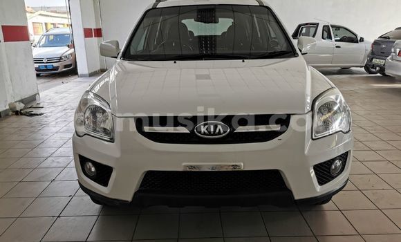 Buy Used Kia Sportage White Car in Beitbridge in Matabeleland South