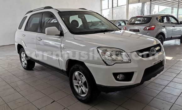 Nunua Ilio tumika Kia Sportage Nyeupe Gari ndani ya Beitbridge nchini Matabeleland Kusini Nunua Ilio tumika Kia Sportage Nyeupe Gari ndani ya Beitbridge nchini Matabeleland Kusini