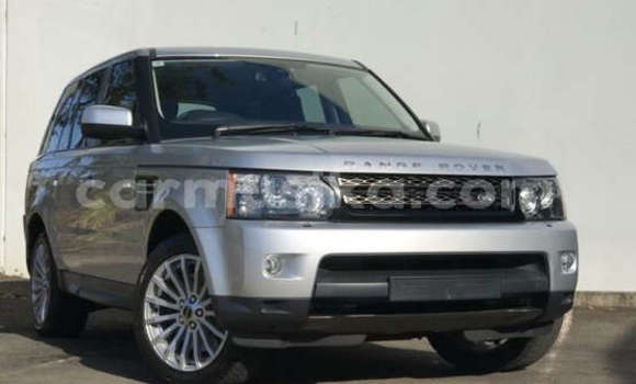 Buy New Land Rover Range Rover Silver Car in Alexandra Park in Harare Buy New Land Rover Range Rover Silver Car in Alexandra Park in Harare