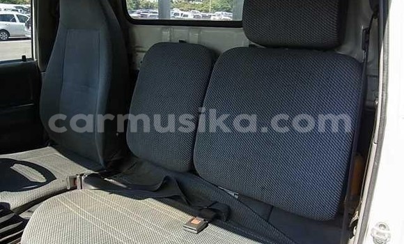 Buy Import Toyota Dyna White Truck in Beitbridge in Matabeleland South Buy Import Toyota Dyna White Truck in Beitbridge in Matabeleland South