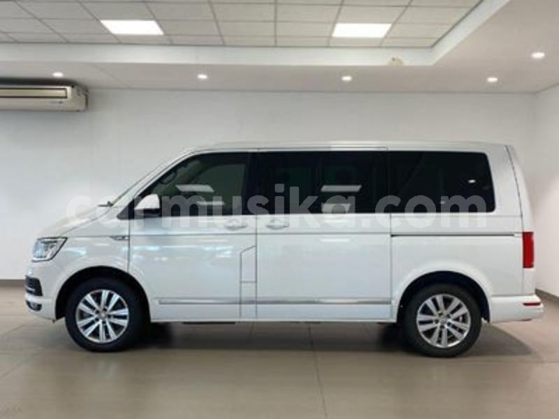 Big with watermark volkswagen caravelle matabeleland south beitbridge 24890