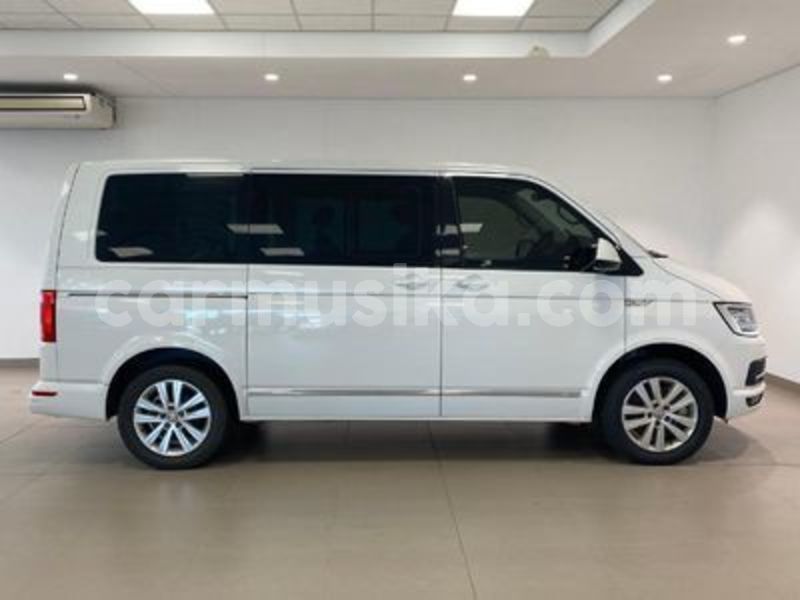 Big with watermark volkswagen caravelle matabeleland south beitbridge 24890