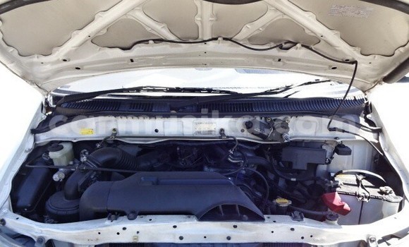 Buy Import Toyota Granvia Other Car in Beitbridge in Matabeleland South Buy Import Toyota Granvia Other Car in Beitbridge in Matabeleland South