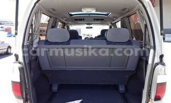 Buy Import Toyota Granvia Other Car in Beitbridge in Matabeleland South Buy Import Toyota Granvia Other Car in Beitbridge in Matabeleland South