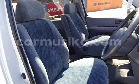 Buy Import Toyota Granvia Other Car in Beitbridge in Matabeleland South Buy Import Toyota Granvia Other Car in Beitbridge in Matabeleland South