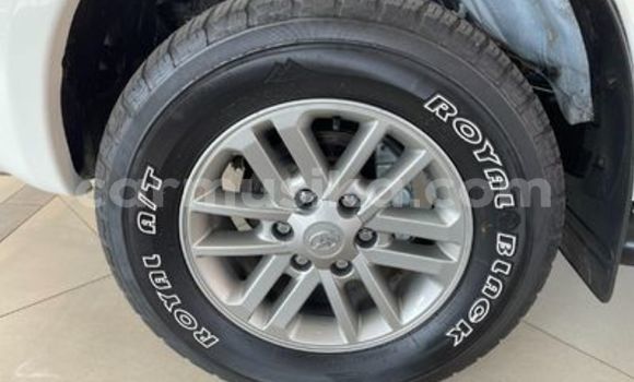 Tenga Tsaru Toyota Hilux Chena Mota in Beitbridge in Matabeleland South Tenga Tsaru Toyota Hilux Chena Mota in Beitbridge in Matabeleland South