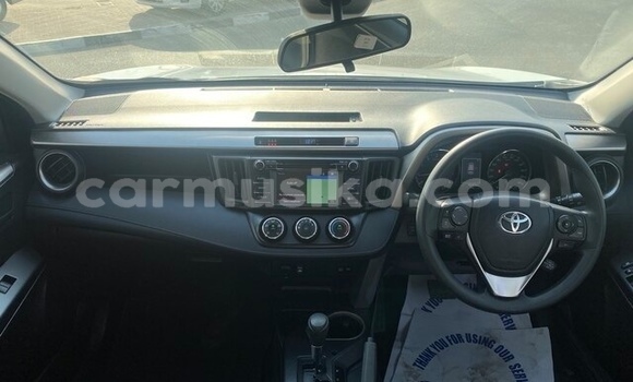 Tenga Tsaru Toyota RAV4 Chena Mota in Beitbridge in Matabeleland South Tenga Tsaru Toyota RAV4 Chena Mota in Beitbridge in Matabeleland South