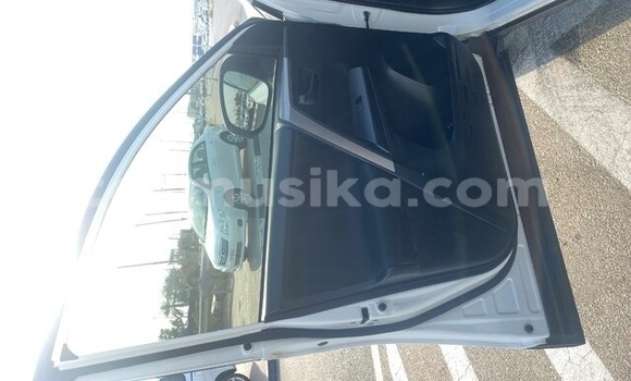 Tenga Tsaru Toyota RAV4 Chena Mota in Beitbridge in Matabeleland South Tenga Tsaru Toyota RAV4 Chena Mota in Beitbridge in Matabeleland South