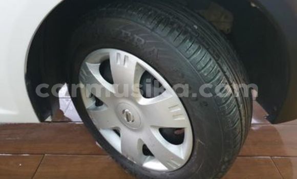 Acheter Occasion Voiture Nissan NV200 Blanc à Beitbridge, Matabeleland South Acheter Occasion Voiture Nissan NV200 Blanc à Beitbridge, Matabeleland South