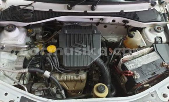 Acheter Occasion Voiture Nissan NV200 Blanc à Beitbridge, Matabeleland South Acheter Occasion Voiture Nissan NV200 Blanc à Beitbridge, Matabeleland South