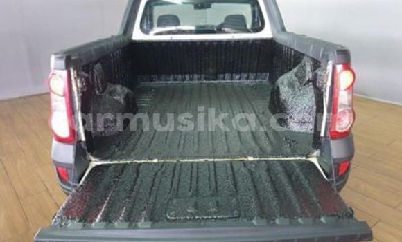 Acheter Occasion Voiture Nissan NV200 Blanc à Beitbridge, Matabeleland South Acheter Occasion Voiture Nissan NV200 Blanc à Beitbridge, Matabeleland South