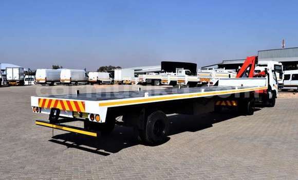 Tenga Tsaru Toyota Dyna Chena Mota in Beitbridge in Matabeleland South Tenga Tsaru Toyota Dyna Chena Mota in Beitbridge in Matabeleland South