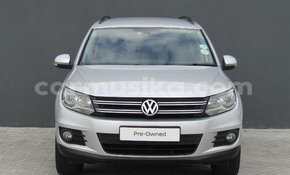 Acheter Occasion Voiture Volkswagen Tiguan Gris à Beitbridge, Matabeleland South Acheter Occasion Voiture Volkswagen Tiguan Gris à Beitbridge, Matabeleland South